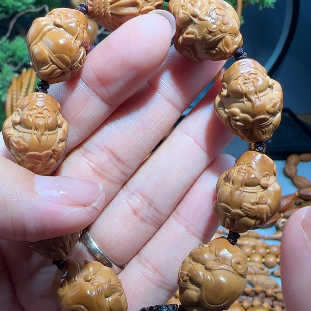 手串/手链橄榄核福利待遇