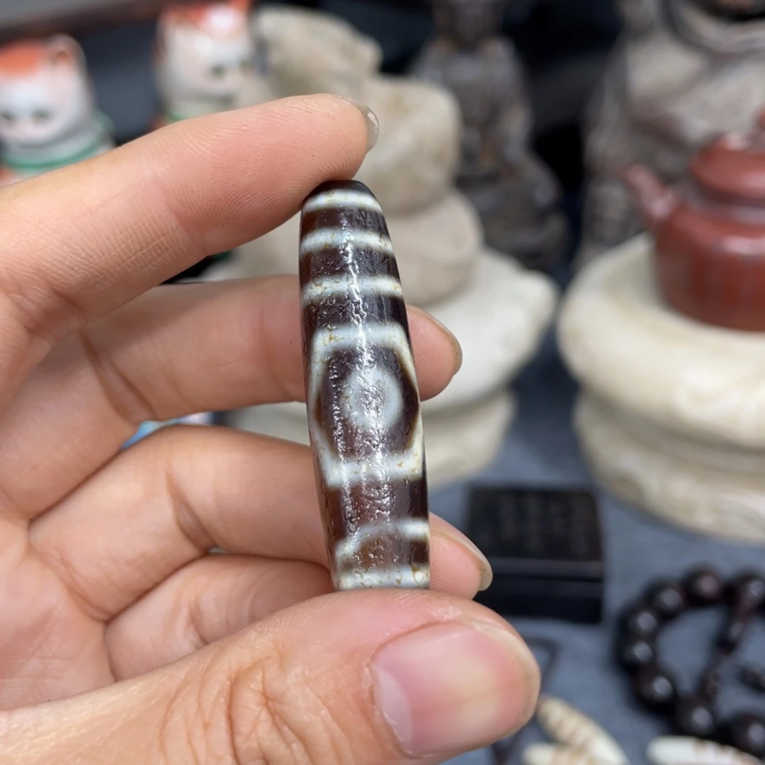 @***钱有机玻璃摆件。小件。