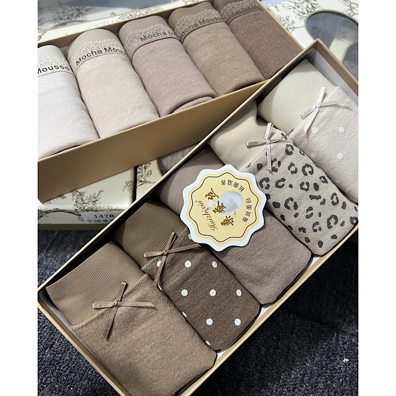 婷～惠芝欣羊-绒磨毛女中腰桑-蚕丝裆透气短裤