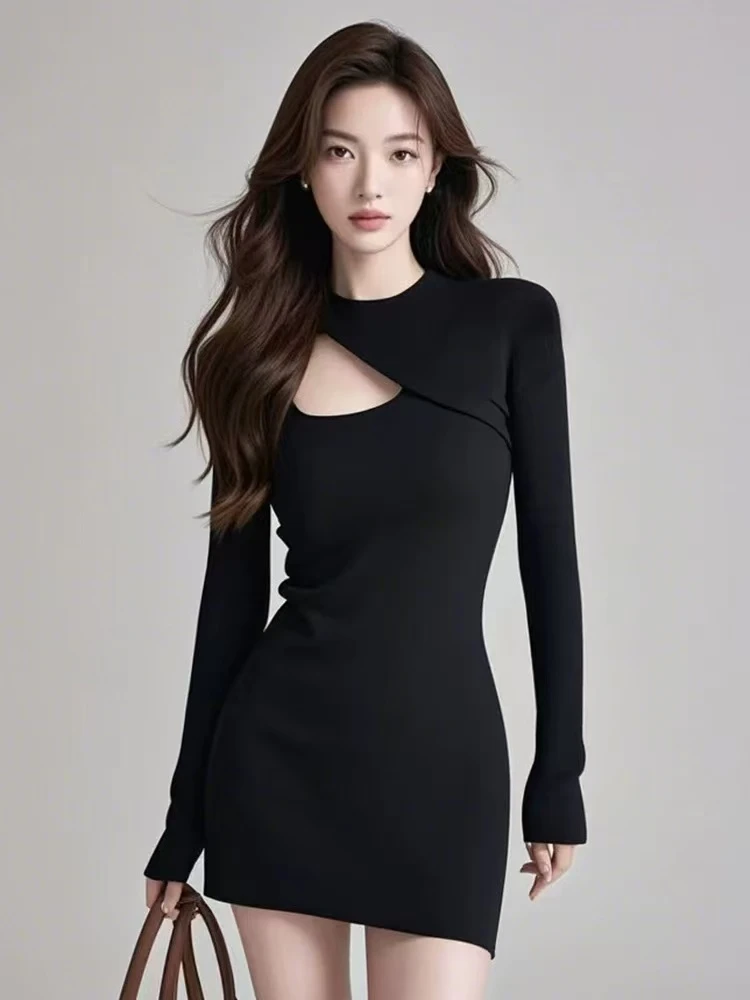 轻奢气质名媛纯欲风黑色圆领长袖修身镂空设计收腰包臀连衣裙女