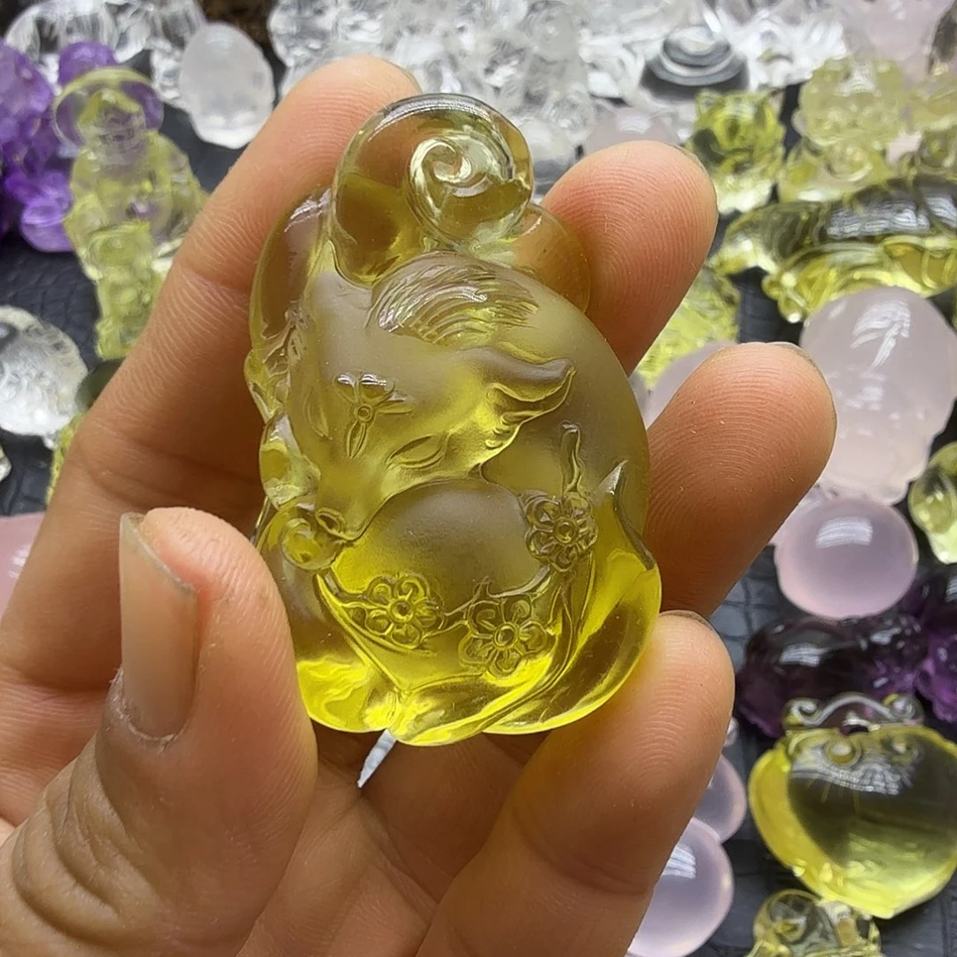 善***头颈饰未镶嵌水晶吊坠