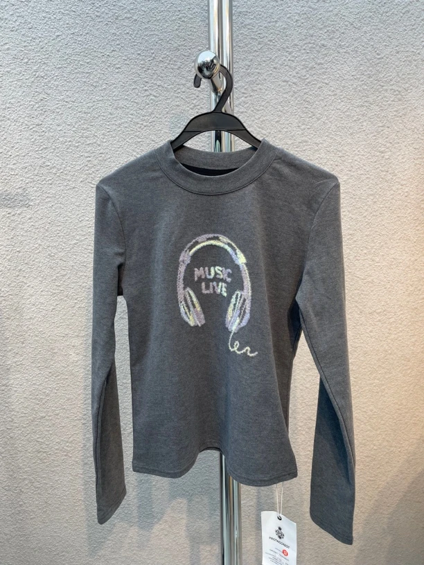 秋冬新款时尚毛衣修身长袖打底衫韩版显瘦外套休闲牛仔裤