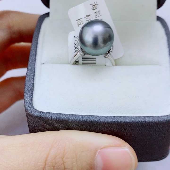 海水珍珠项圈18K金镶嵌