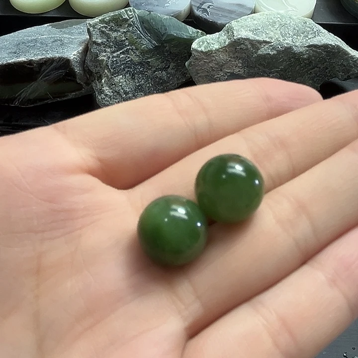 哆***咪和田玉未镶嵌颈饰