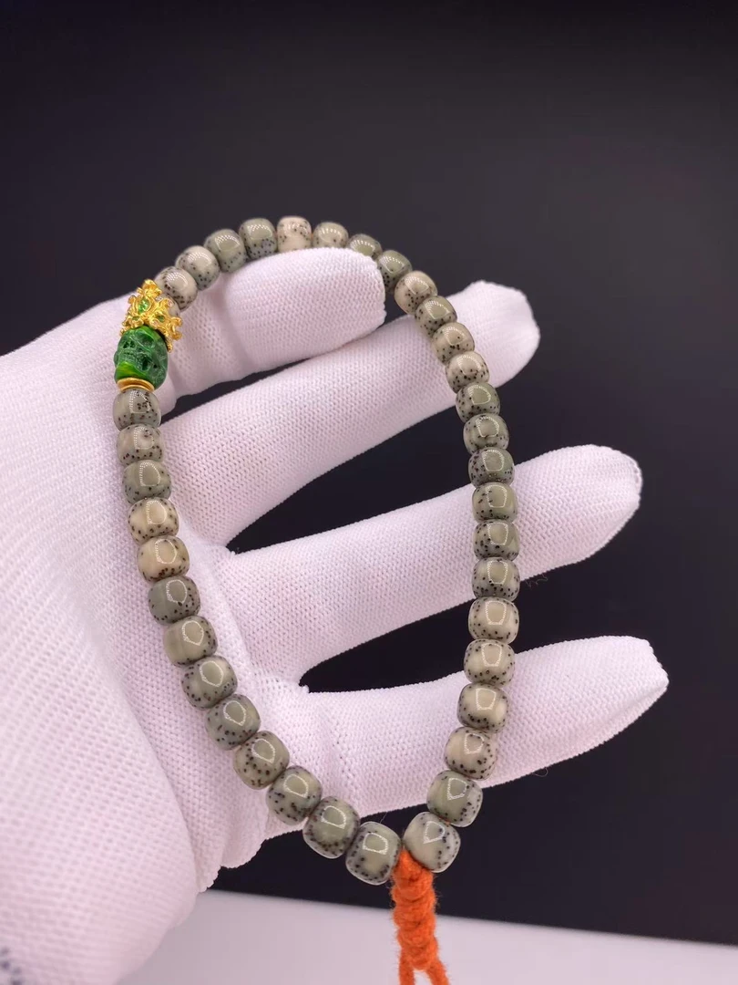 星月菩提_7❌6_冰绿双留白手持_不算配饰