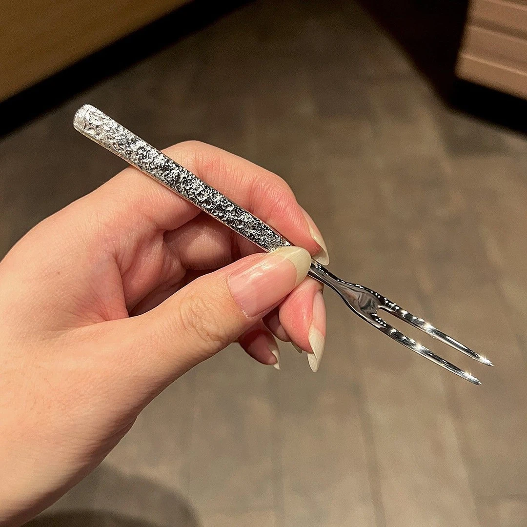 新款网红不锈钢果签点心ins水果叉子欧式尖头甜品蛋糕叉花纹家用
