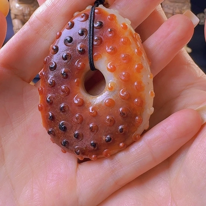 *****和田玉未镶嵌颈饰