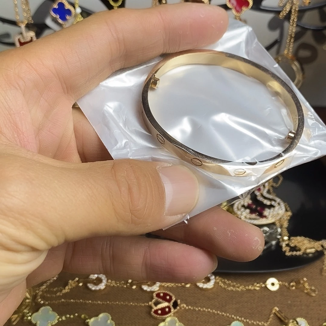 媚***娘陶健健康康平平安安健健康康