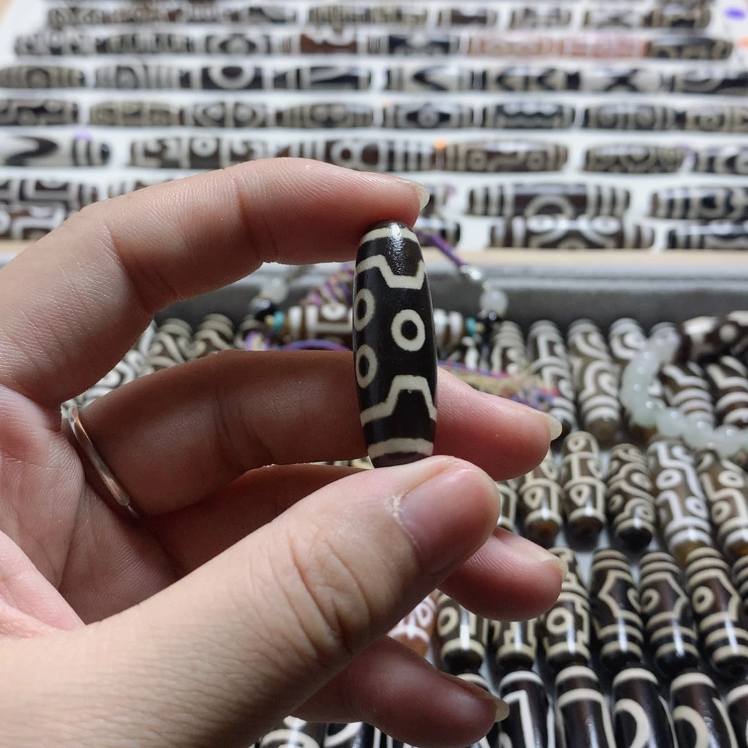 未镶嵌颈饰玛瑙/玉髓