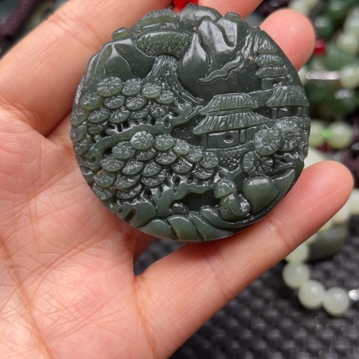 和田玉颈饰未镶嵌