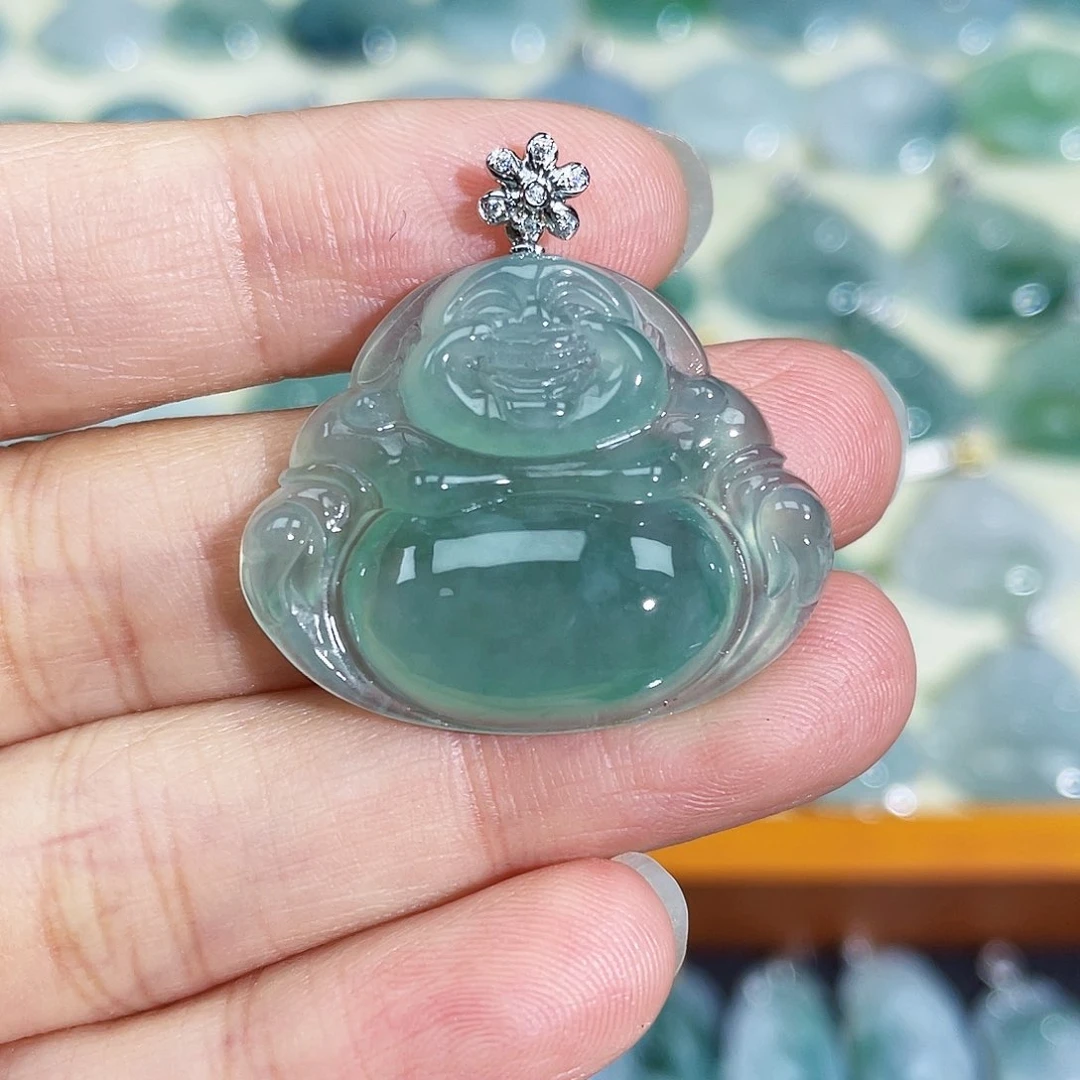 翡翠颈饰18K金镶嵌吊坠