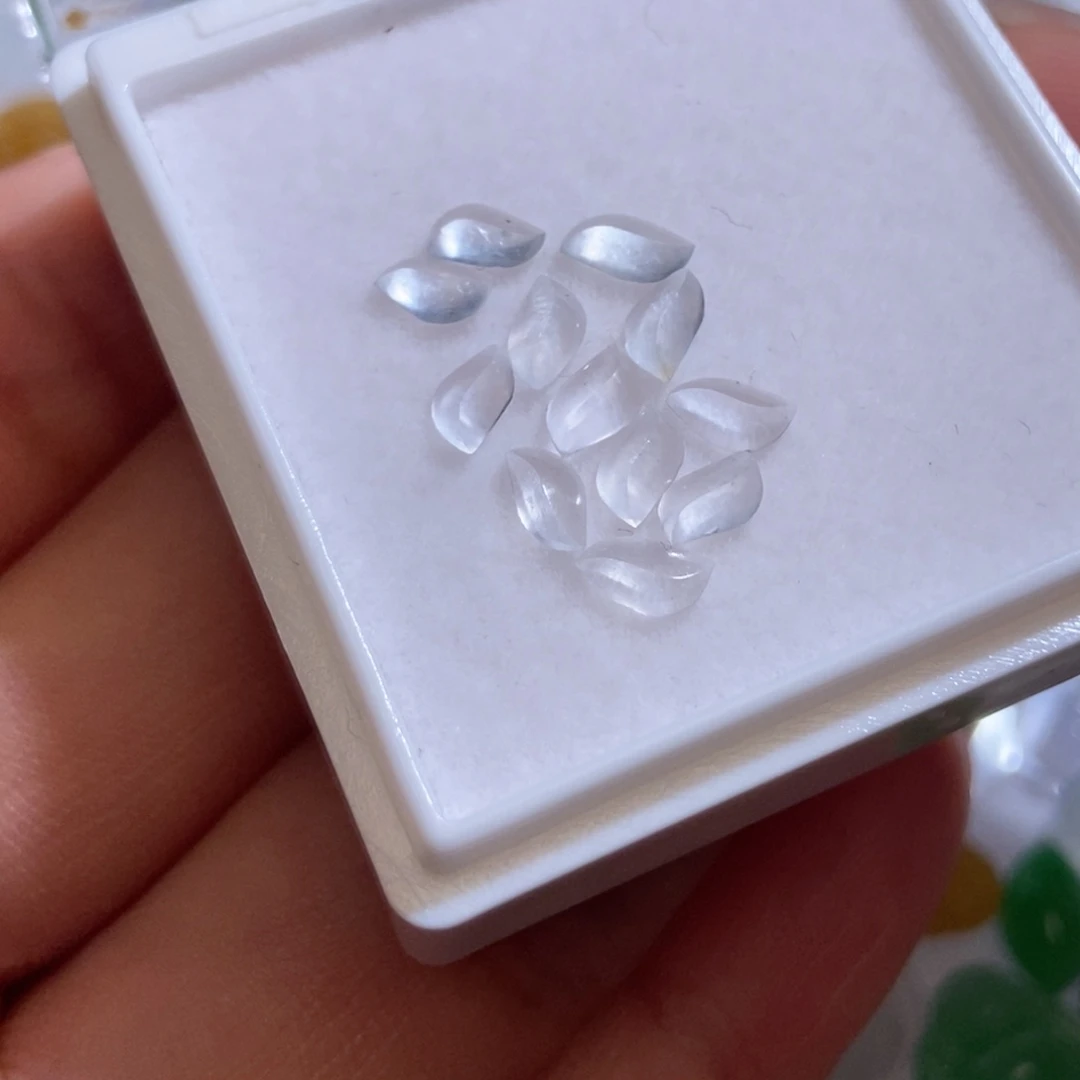 未镶嵌定制翡翠翡翠