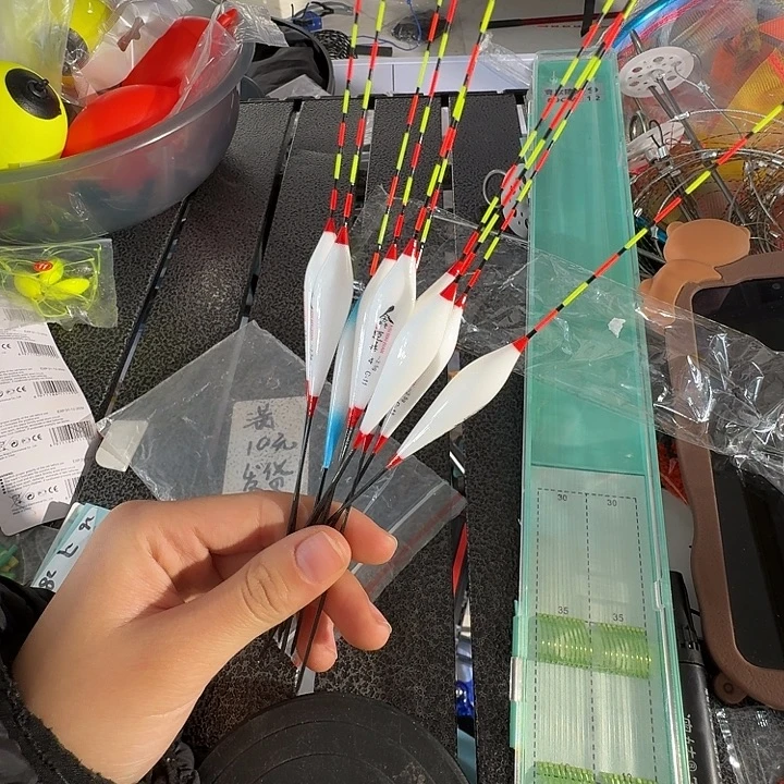 10号漂不退不换满10发货