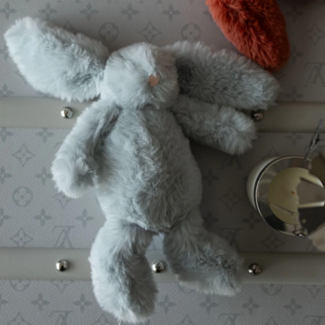 雅赞【小嗨皮兔玩偶】安抚毛绒玩具宝宝可爱伴手礼母婴a类