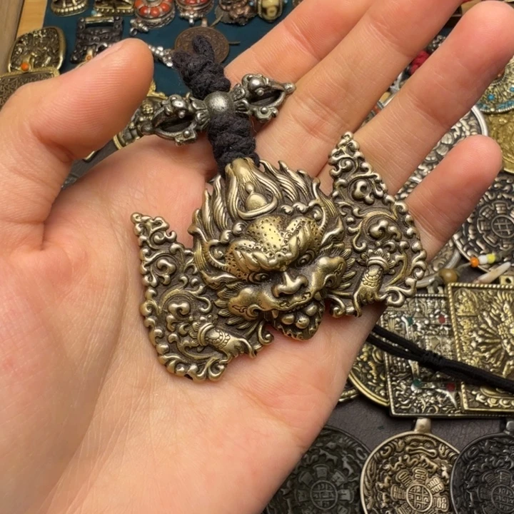 藏传文玩九宫如图