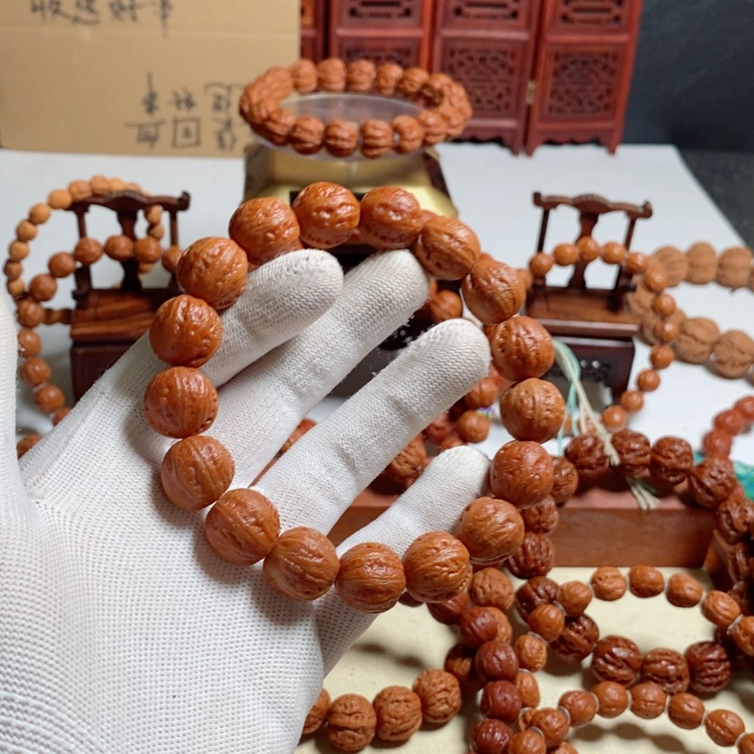 C***w文玩核桃手串尺寸15