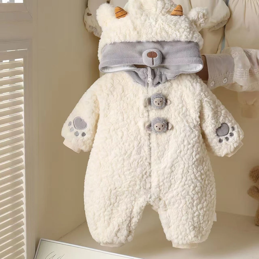 2025冬季新款小羊绒布宝宝外出厚棉哈衣