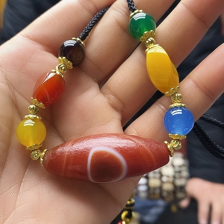 玛瑙/玉髓合金颈饰