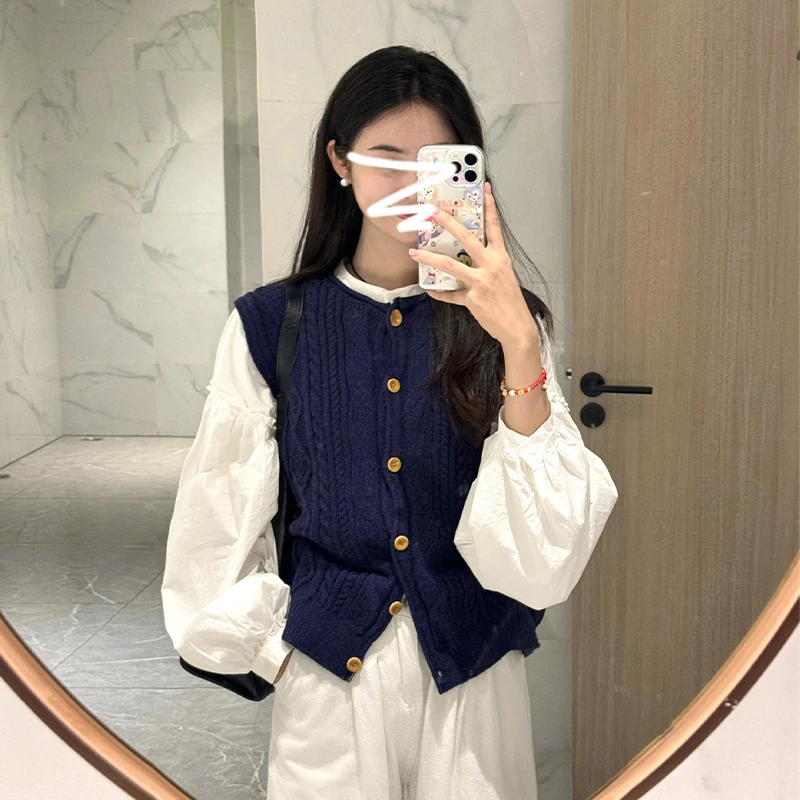 2026新款韩系高级感白色衬衫外套女早初秋内搭衬衣针织马甲两件套