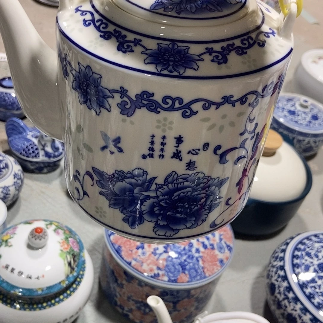 瓷片景德镇陶瓷壶一个