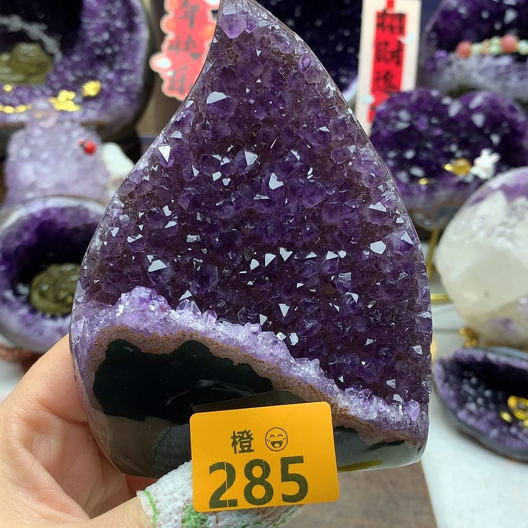 未镶嵌大型摆件（非配饰）水晶