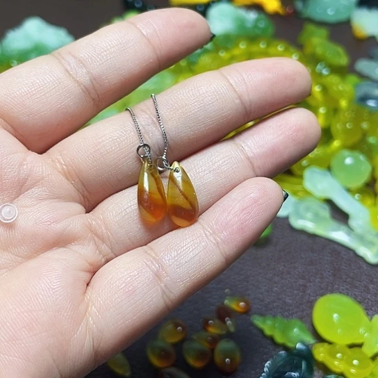 霸***7蛇纹石玉合金颈饰