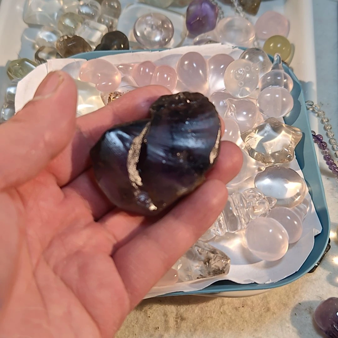 钱****颈饰未镶嵌水晶shuijing