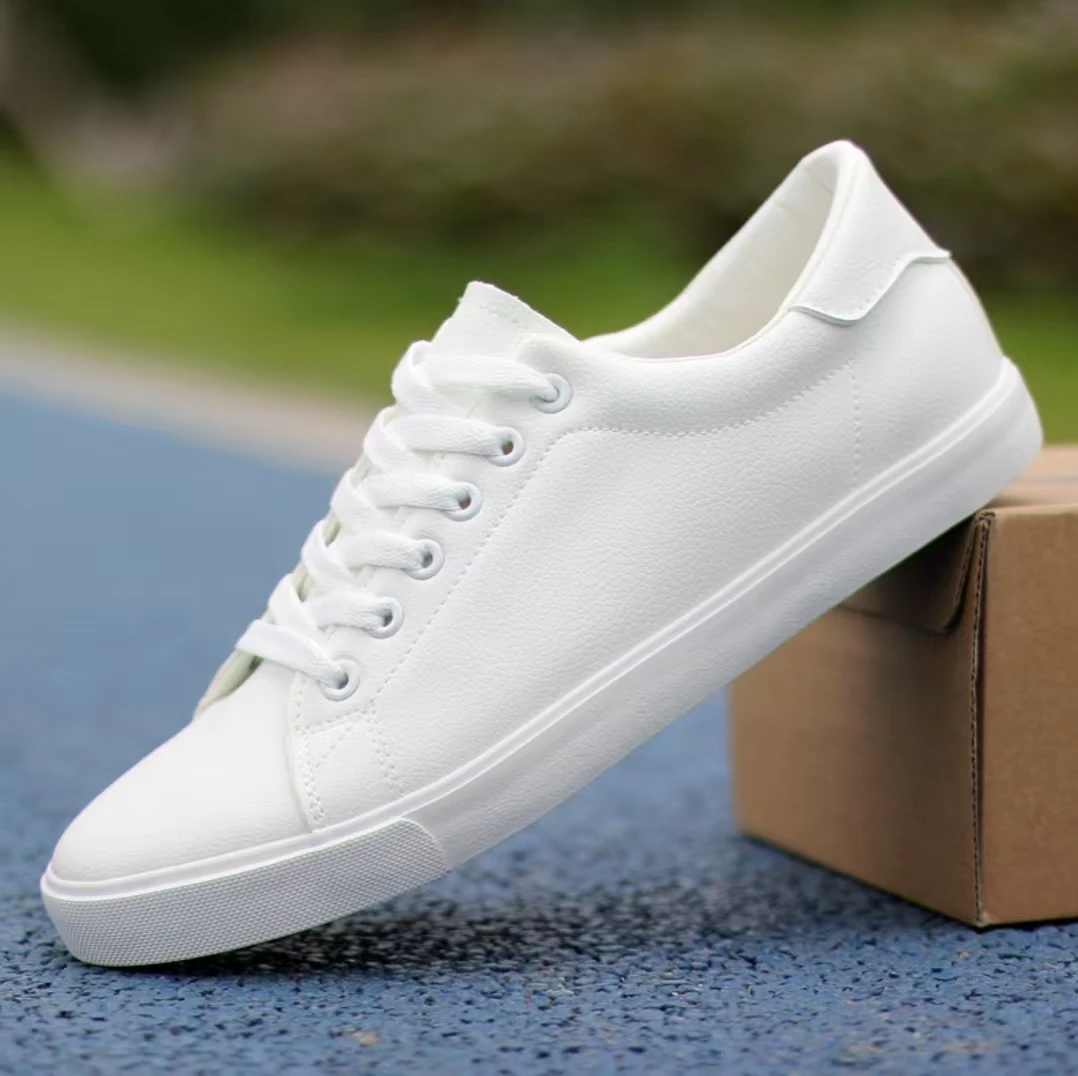 99中式休闲风运动休闲鞋牛皮拼接民族风高帮棉鞋极简风