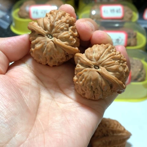 吊坠文玩核桃M****铭莲花