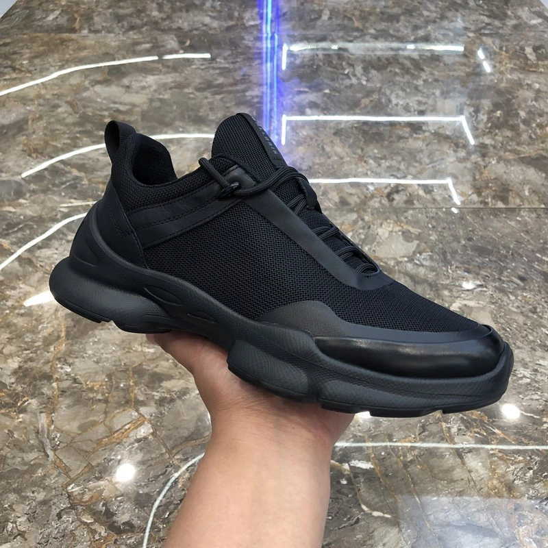 2025夏季新款男士网面休闲鞋透气舒适百搭软底轻便防滑运动鞋男鞋