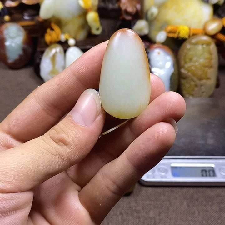 和田玉未镶嵌挂件