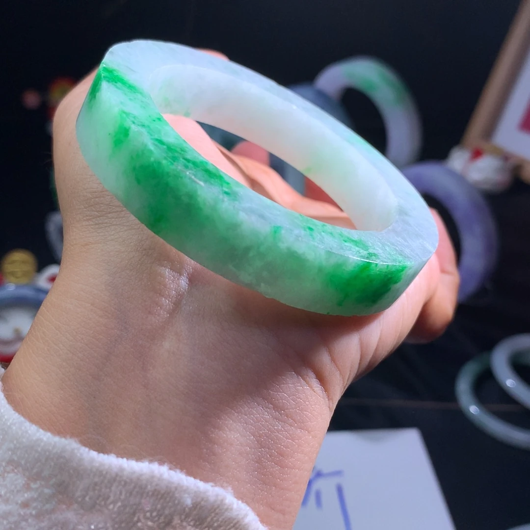 定制翡翠燕子强推28未镶嵌