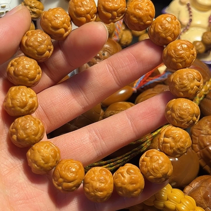 橄榄核手串/手链猴头蝉王