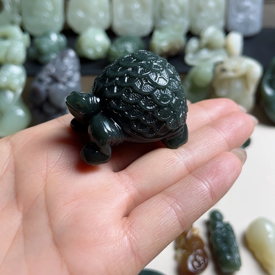 未镶嵌和田玉把件