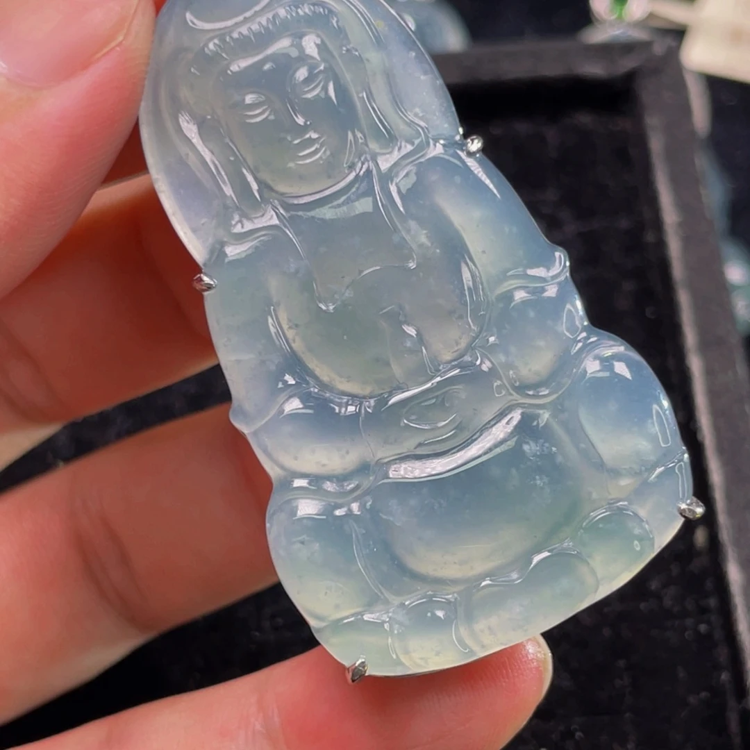 翡翠未镶嵌颈饰5，