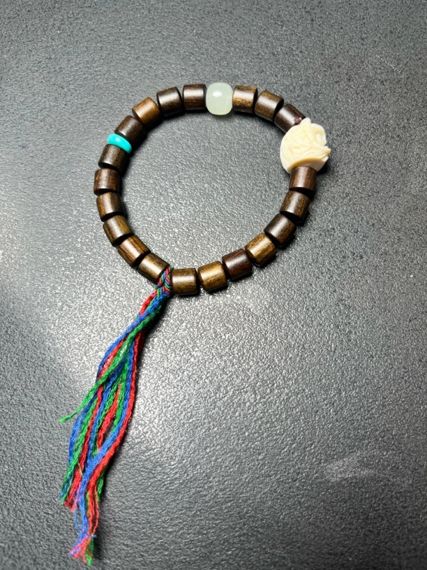 80048黑花梨手串（无礼盒）