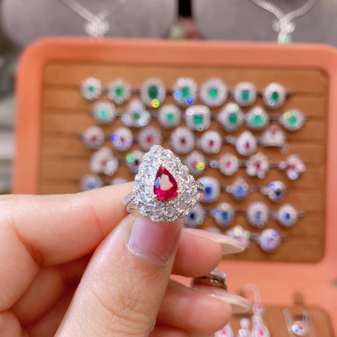 18K金镶嵌戒指红宝石无烧1