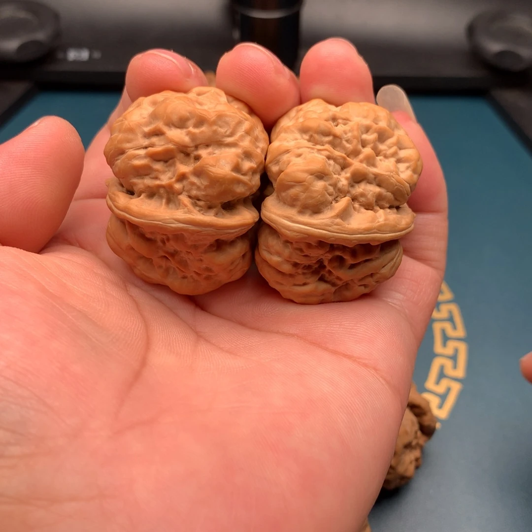 文玩核桃把件小****?42蛤蟆555