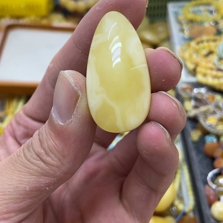 裸石蜜蜡未镶嵌吊坠