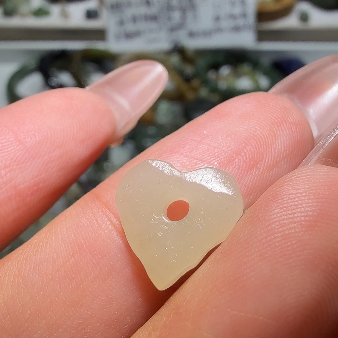 和田玉未镶嵌珠宝奇石