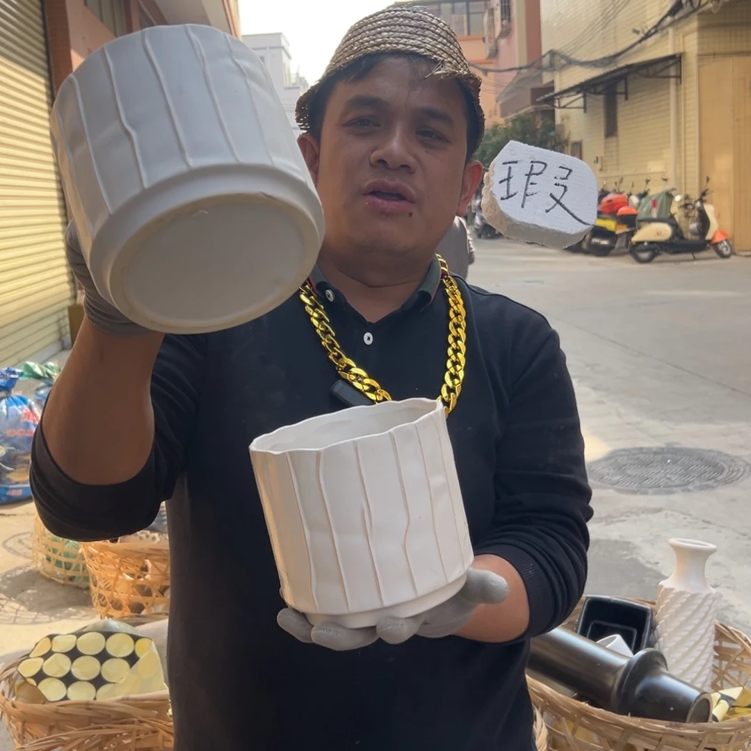 摆件88 号高中低温陶瓷工艺瓶（部分微瑕）