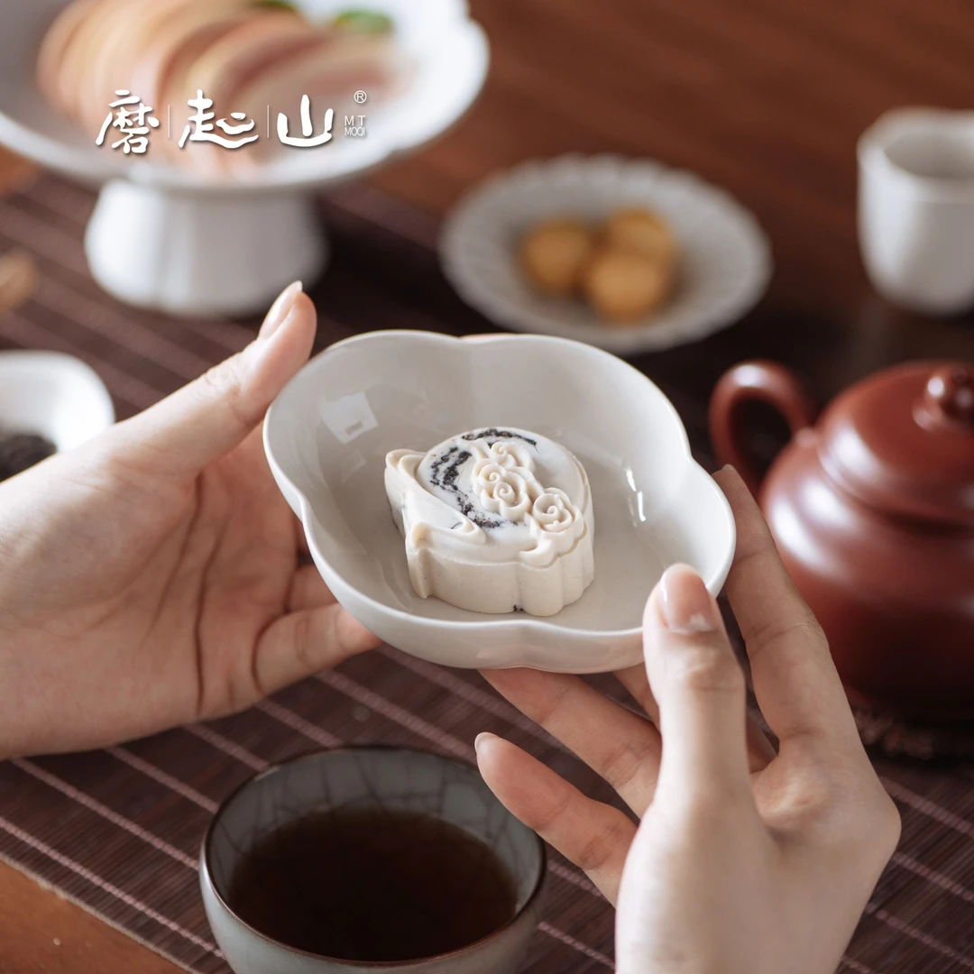 磨起山霁云糕 新中式糕点专业配茶茶点 国风茶食订婚喜饼零食点心