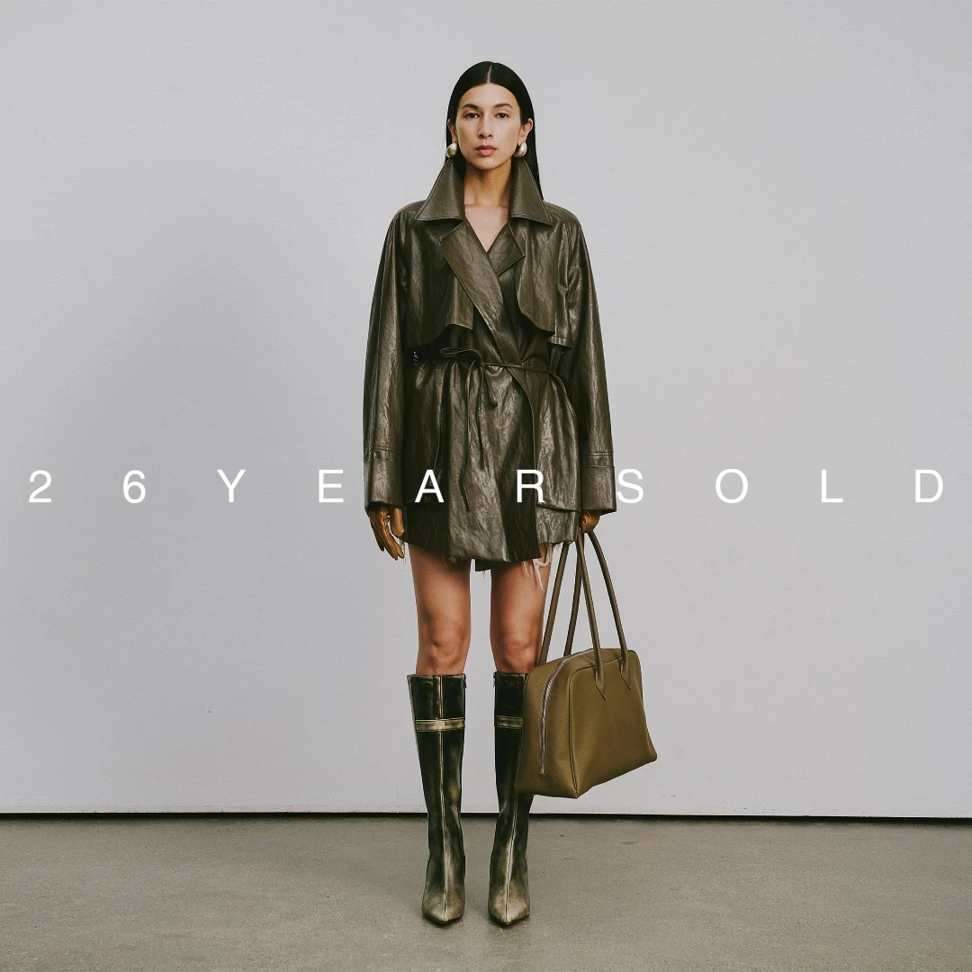 26YEARSOLD原创设计抽绳收腰风衣中长款环保PU皮夹克外套3640