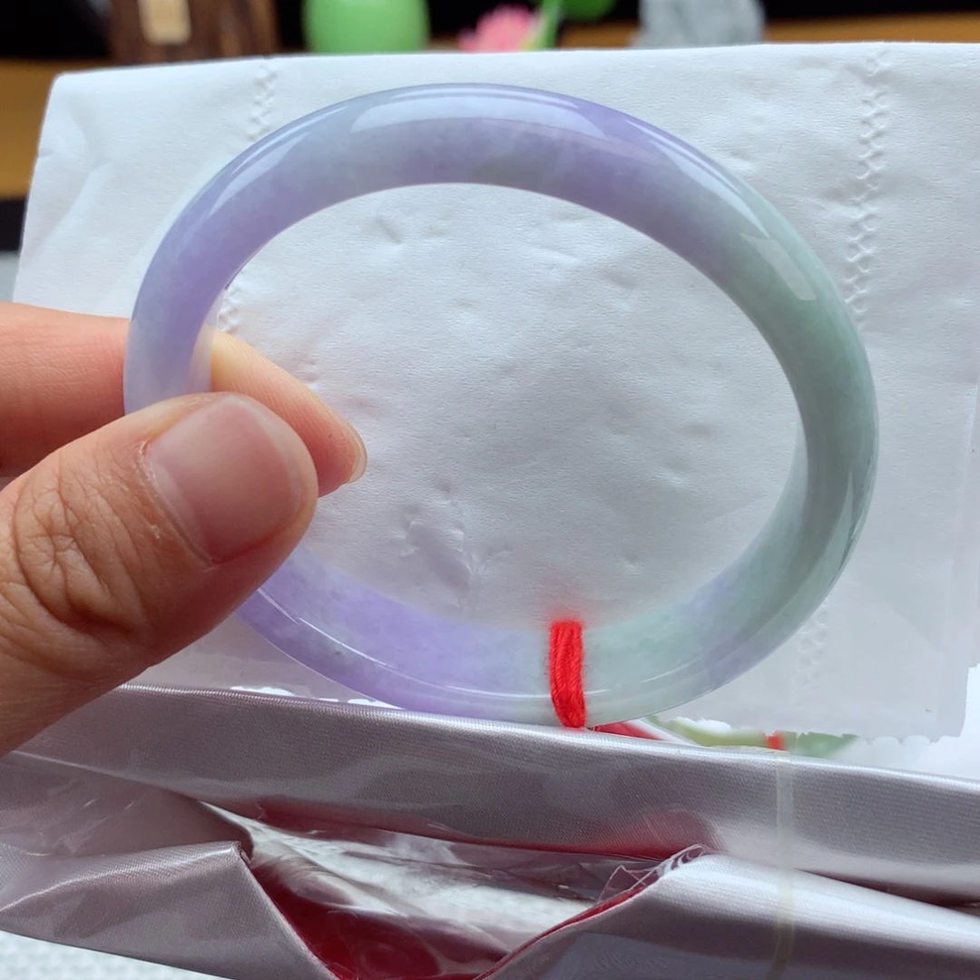 翡翠手镯未镶嵌纯天然03