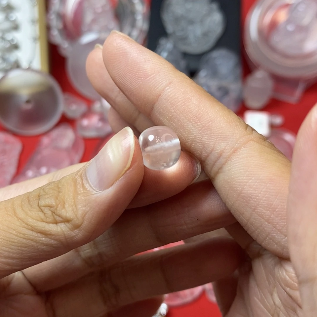 石英质玉未镶嵌佛公吊坠