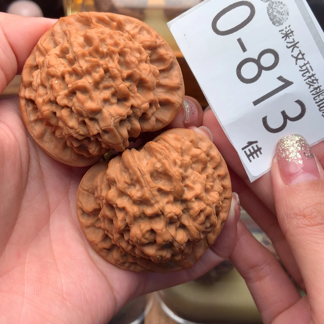 文玩核桃把件52官帽