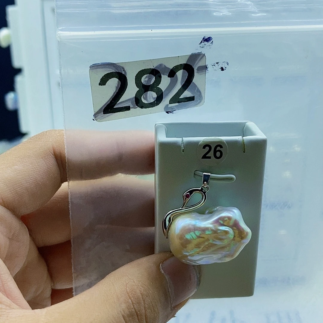 颈饰合金淡水珍珠