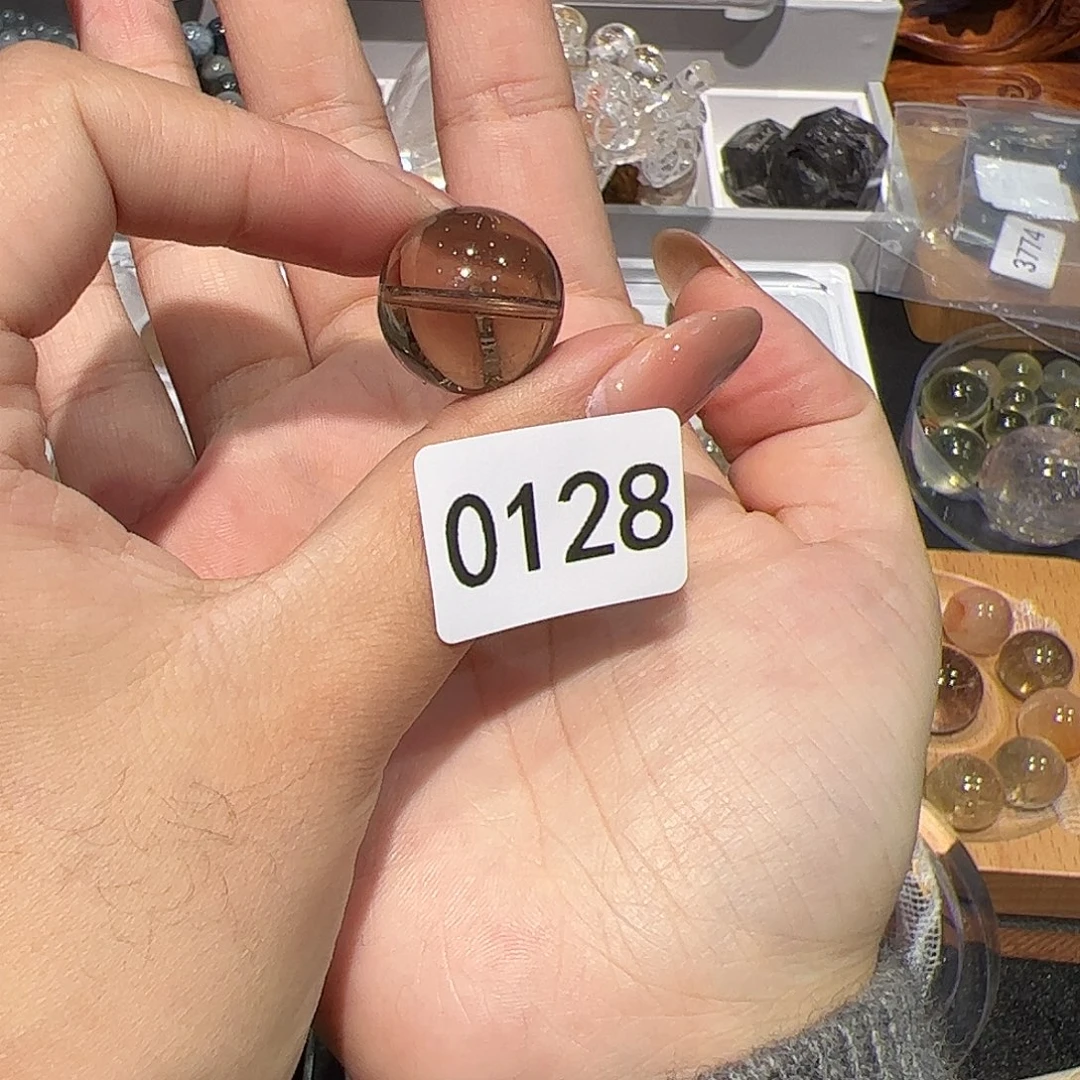 未镶嵌大型摆件（非配饰）水晶