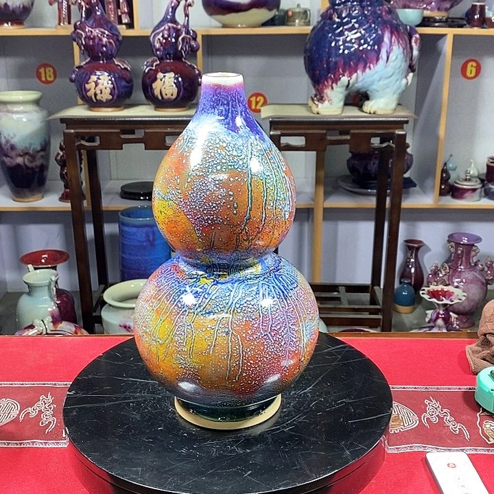 瓶中国神垕精品钧瓷