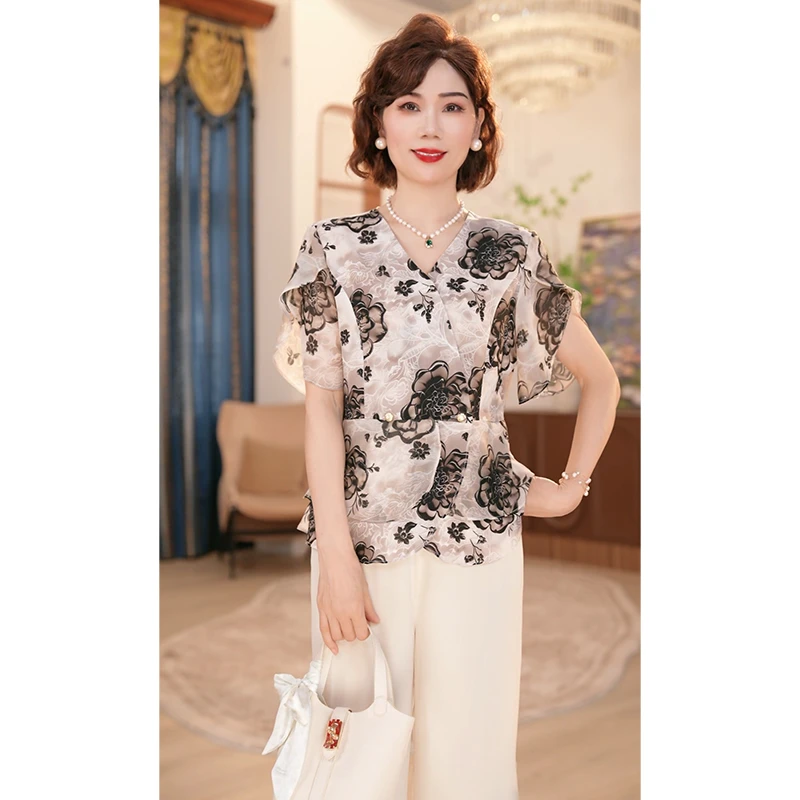 2025新款洋气中老年女装两件套中年妈妈国风夏装新中式上衣服套装